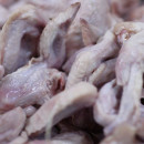 В Омске курицу продают уже дороже индейки